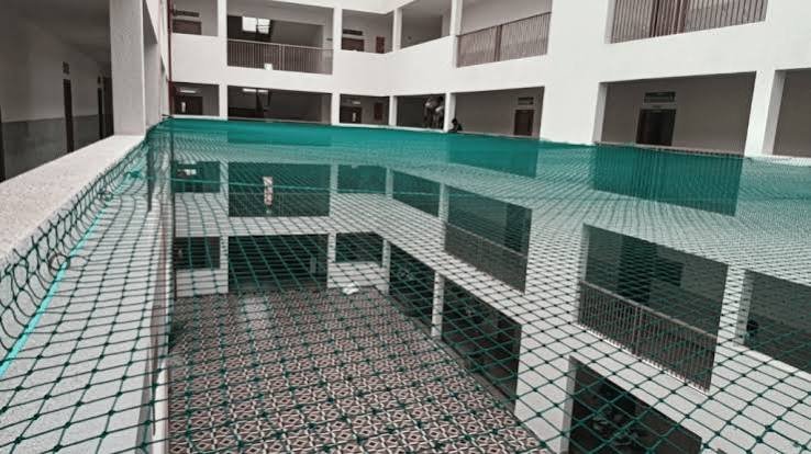 Real duct area net spanning multiple floors